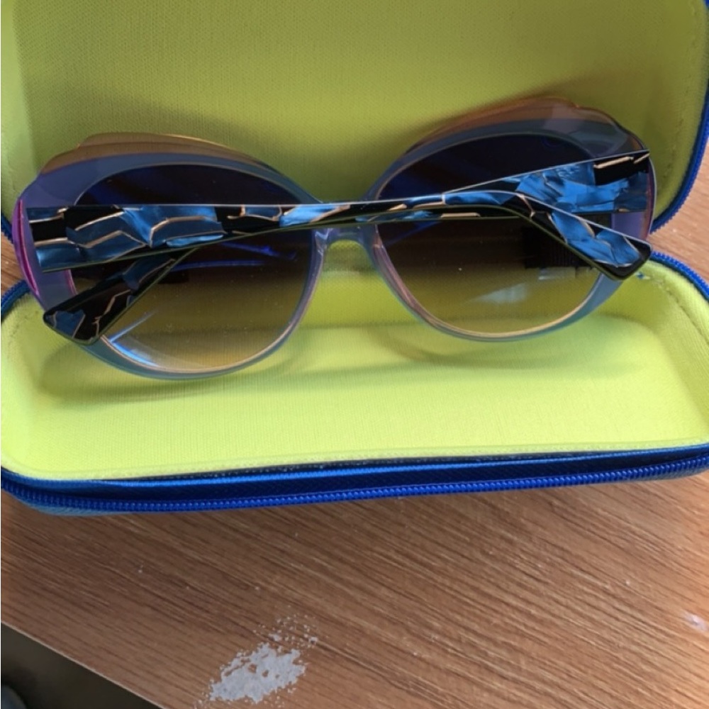 Women’s Lafont sunglasses